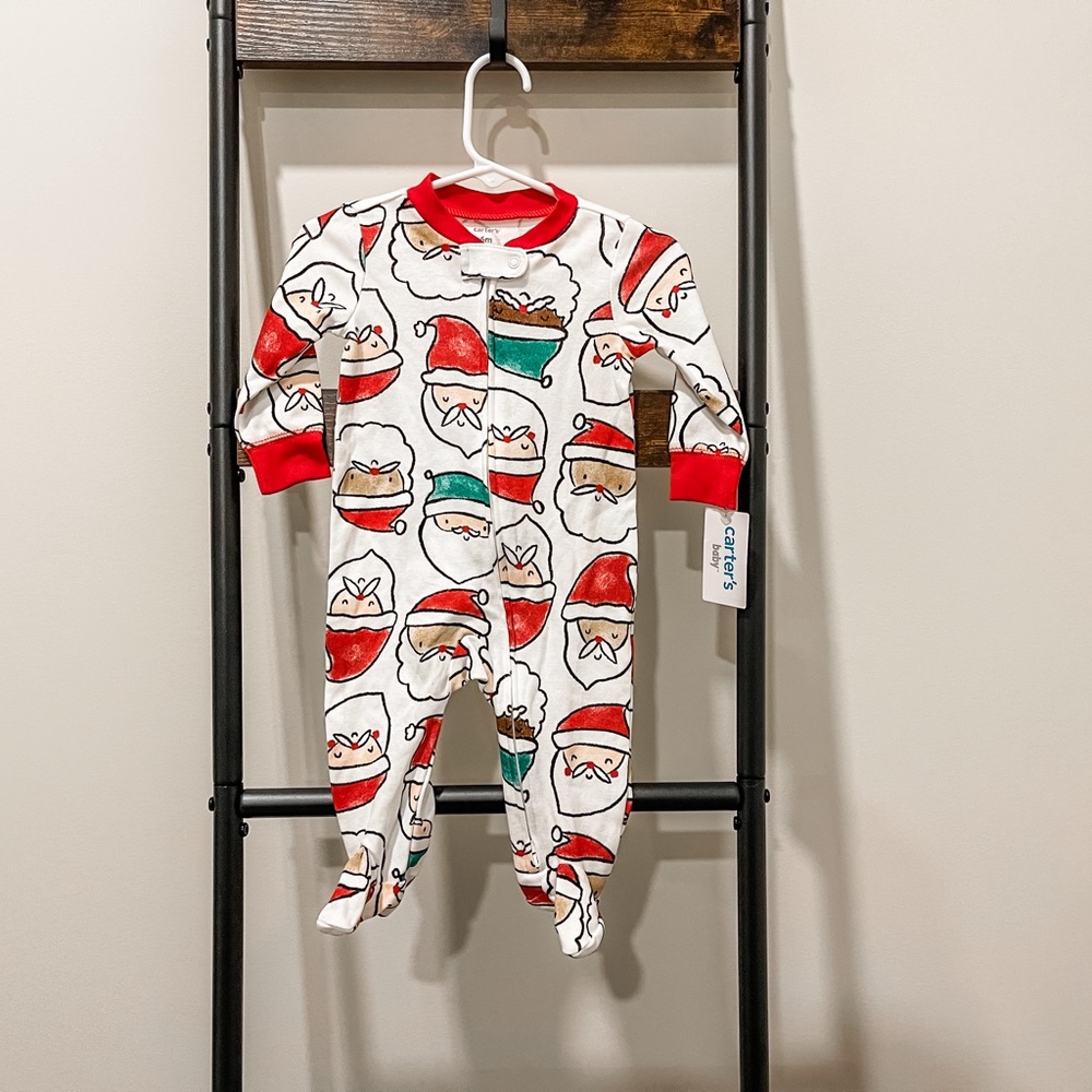 Brand new carters Christmas pajamas, size 6 months